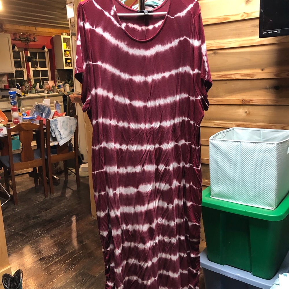 Tie-Dye Burgundy Maxi Dress